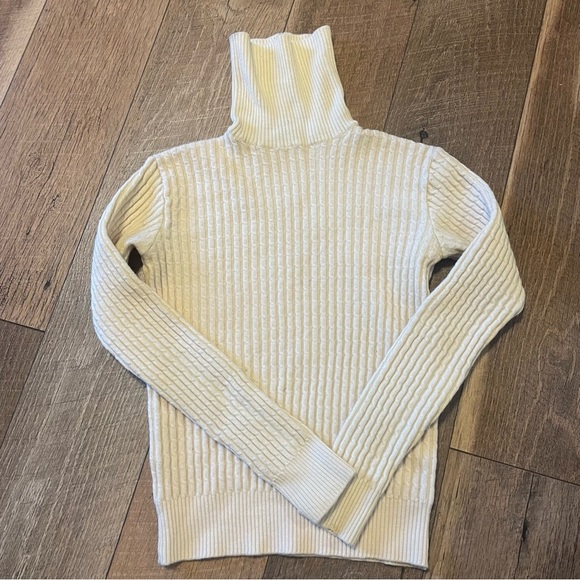 Vintage 1990s Cropped Cozy Cream Ribbed Turtle Neck Sweater UUU - Picture 1 of 2